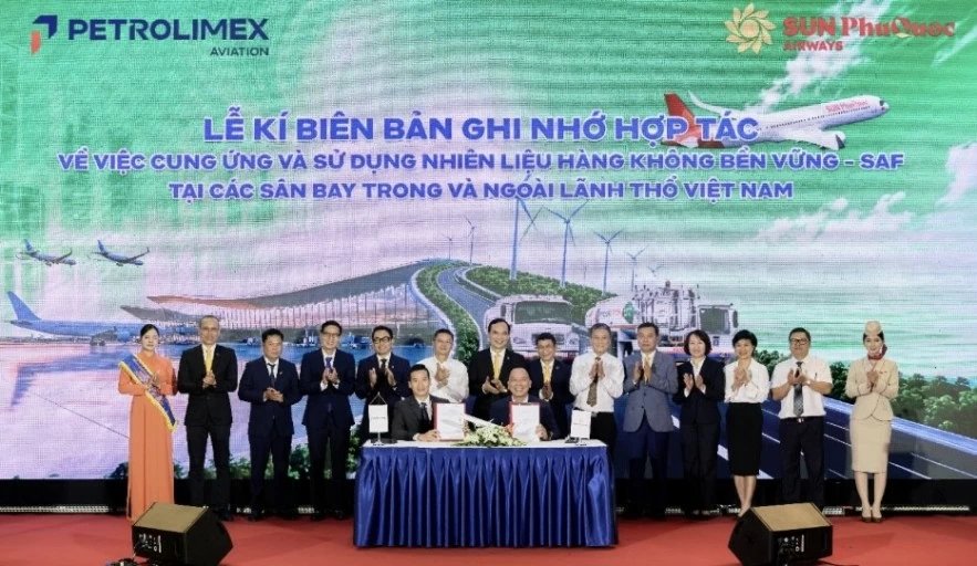 Petrolimex Aviation và Sun PhuQuoc Airways nâng tầm hợp tác, hướng tới chuỗi cung ứng nhiên liệu hàng không an toàn, chất lượng và hiệu quả