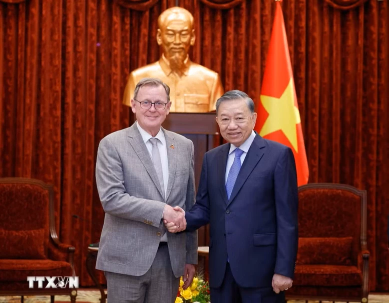 Cộng đồng doanh nghiệp Đức đánh giá rất cao sự năng động của nền kinh tế Việt Nam Cộng đồng doanh nghiệp Đức đánh giá rất cao sự năng động của nền kinh tế Việt Nam