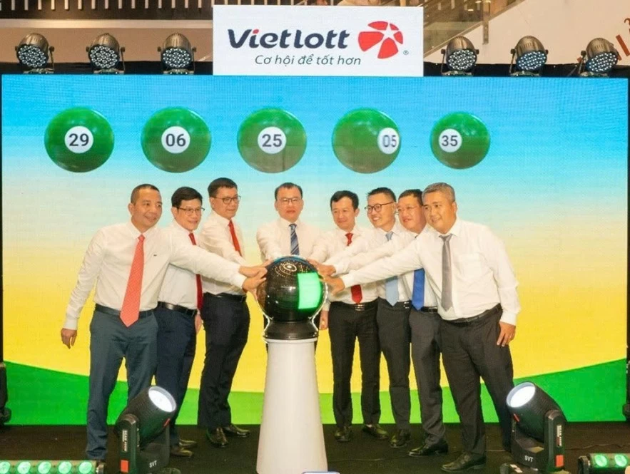 Những đóng góp đến xã hội của Vietlott sau 10 năm kinh doanh Những đóng góp đến xã hội của Vietlott sau 10 năm kinh doanh