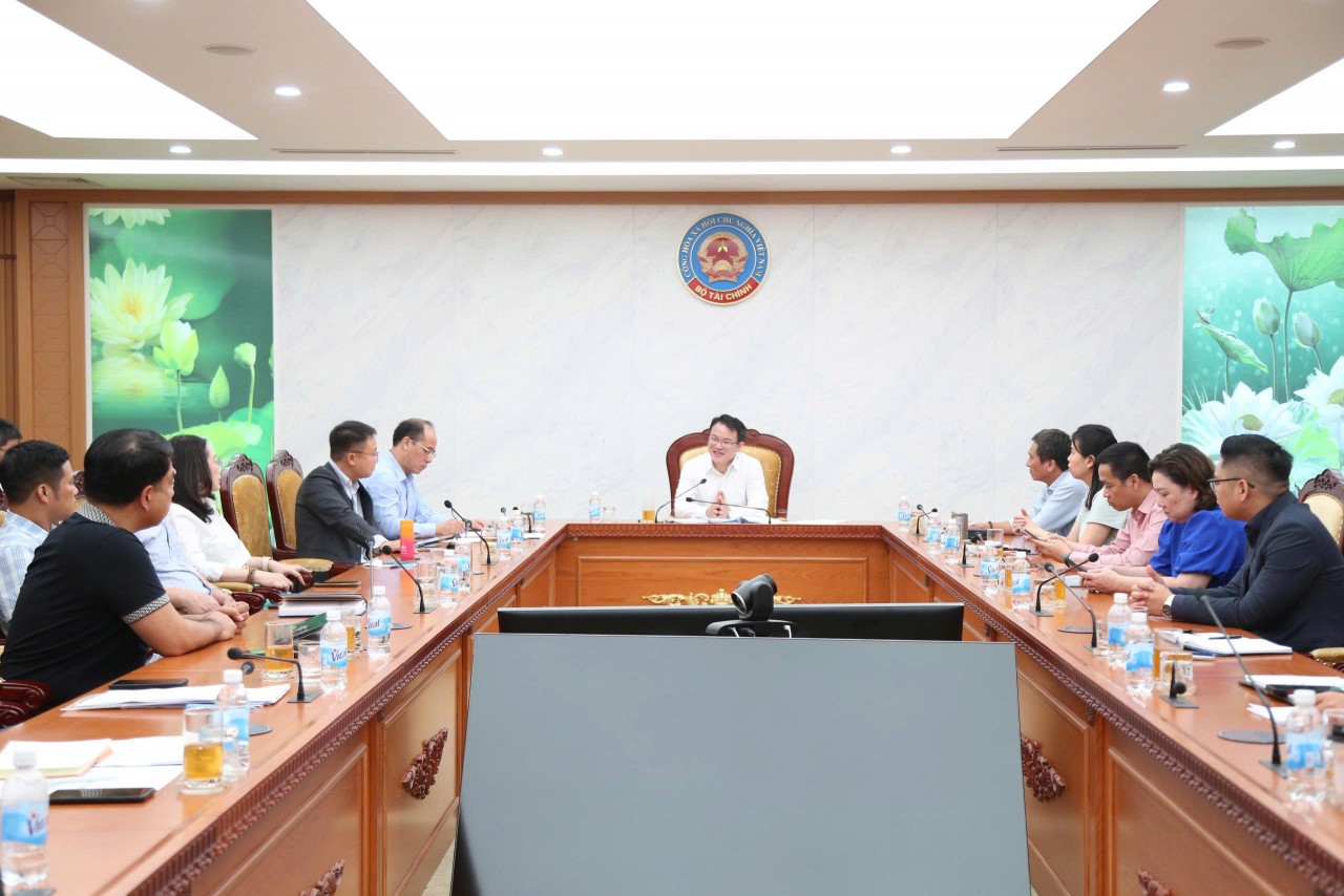 Vẫn còn nhiều vướng mắc cản bước doanh nghiệp Vẫn còn nhiều vướng mắc cản bước doanh nghiệp