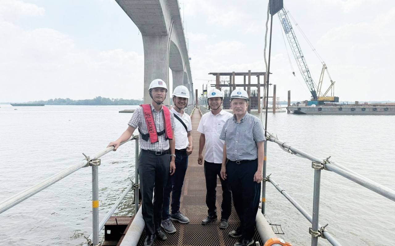 Trưởng thành từ những chuyến đi công trường