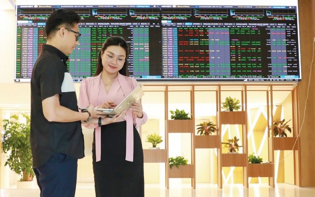 Động lực minh bạch trước "giờ G" nâng hạng