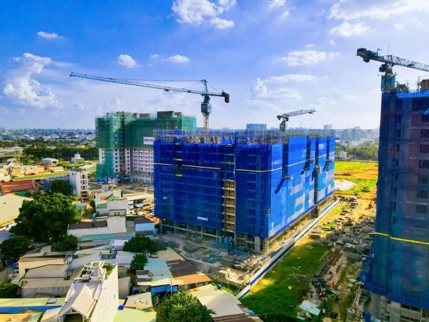 Doanh nghiệp bất động sản xoay trục thích ứng trong chu kỳ mới Doanh nghiệp bất động sản xoay trục thích ứng trong chu kỳ mới