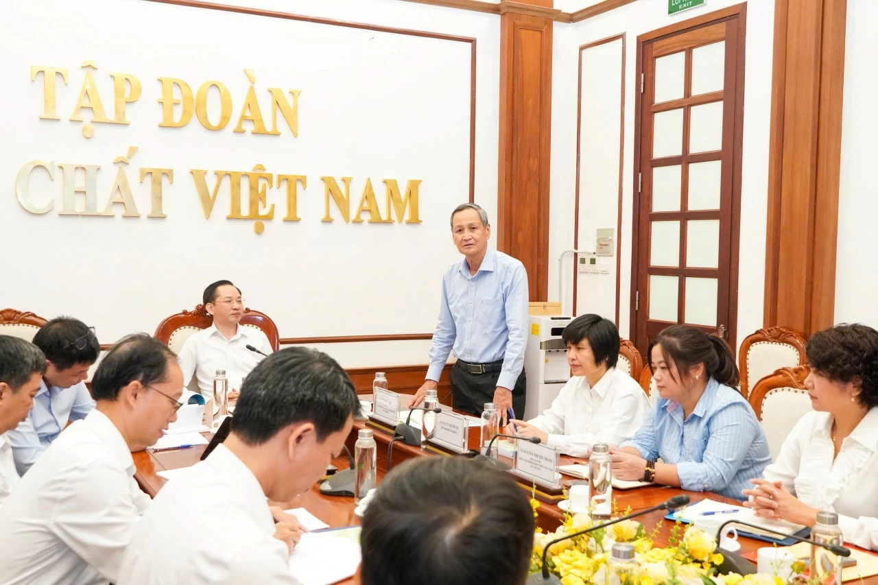 Từ đất hiếm đến bán dẫn: Vinachem mở lối vào chuỗi giá trị công nghệ chiến lược