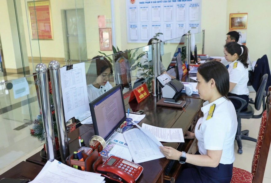 Rút ngắn thời gian hoàn thuế, khơi thông dòng tiền cho doanh nghiệp Rút ngắn thời gian hoàn thuế, khơi thông dòng tiền cho doanh nghiệp