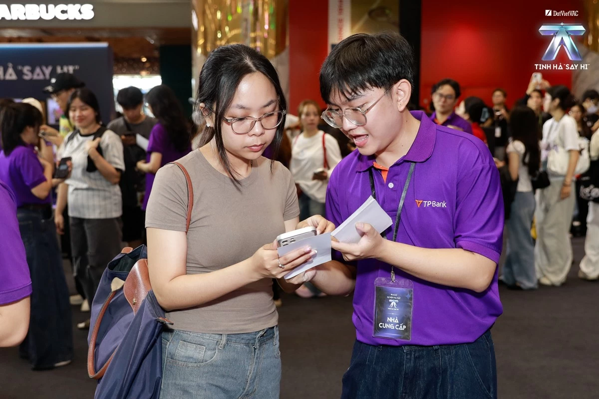 TPBank và Tinh Hà “Say Hi”: Cuộc gặp gỡ của những thương hiệu tiên phong trải nghiệm và phong cách sống TPBank và Tinh Hà “Say Hi”: Cuộc gặp gỡ của những thương hiệu tiên phong trải nghiệm và phong cách sống