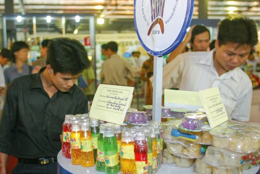 Mạnh tay quét hàng giả, bảo vệ người tiêu dùng Mạnh tay quét hàng giả, bảo vệ người tiêu dùng