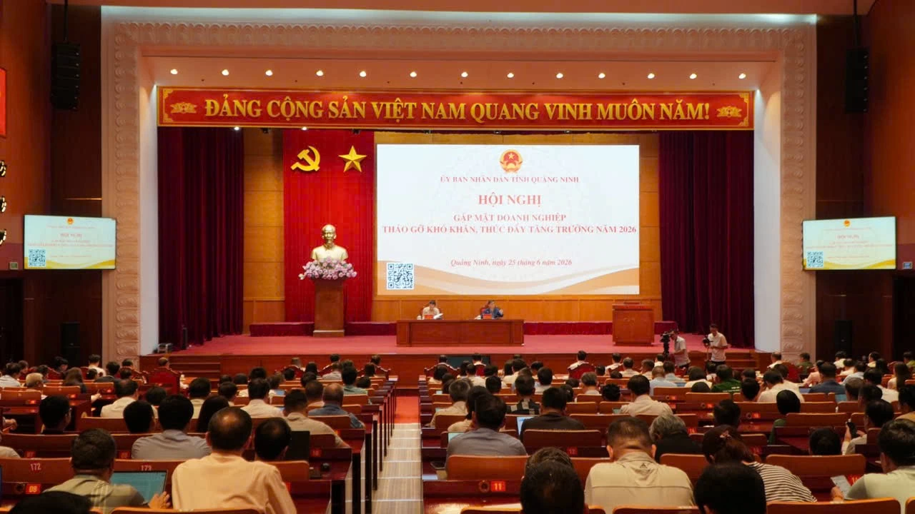 Quảng Ninh đối thoại cùng doanh nghiệp, tháo gỡ điểm nghẽn để thúc đẩy tăng trưởng năm 2026 Quảng Ninh đối thoại cùng doanh nghiệp, tháo gỡ điểm nghẽn để thúc đẩy tăng trưởng năm 2026