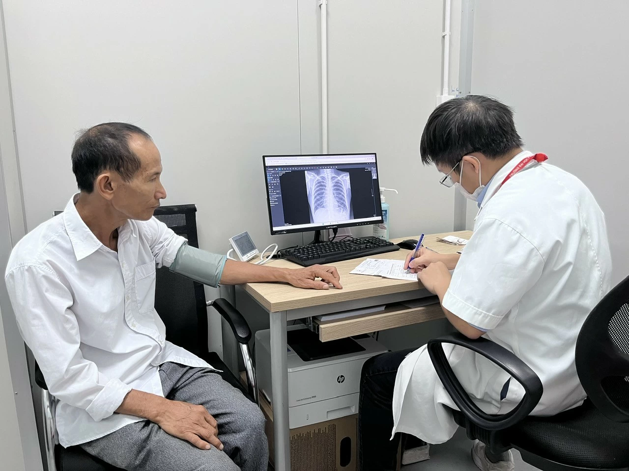 Khám ngoại trú trái tuyến được thanh toán bảo hiểm y tế từ 1/7/2026
