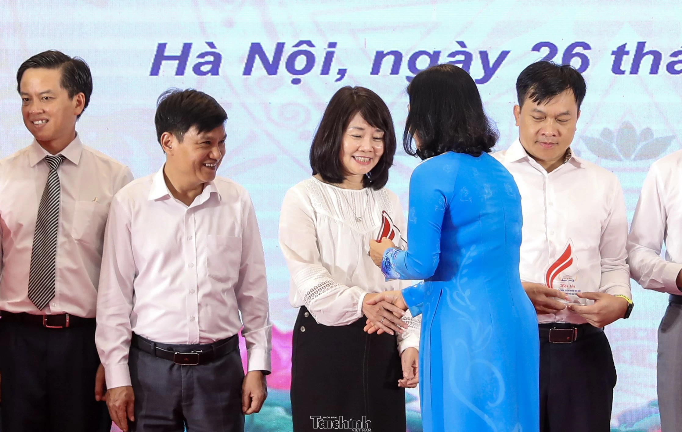 Báo cáo viên trong thời đại mới: Sắt son niềm tin - Vững vàng lý tưởng - Khát vọng cống hiến - Hành động vì phát triển đất nước