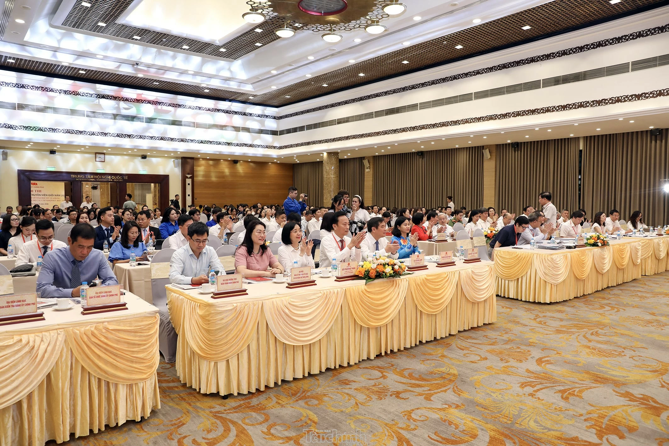 Báo cáo viên trong thời đại mới: Sắt son niềm tin - Vững vàng lý tưởng - Khát vọng cống hiến - Hành động vì phát triển đất nước