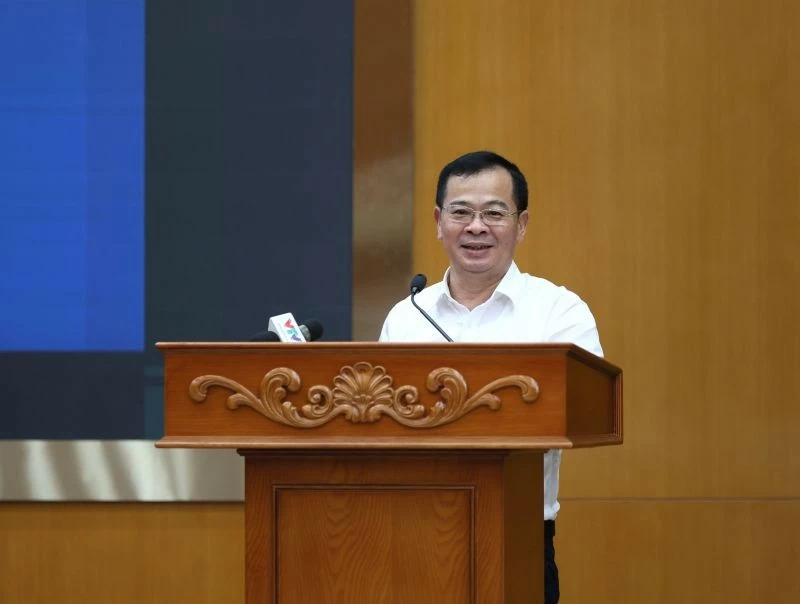 Thống nhất các giải pháp để đẩy nhanh xử lý nhà, đất dôi dư sau sắp xếp chính quyền 2 cấp