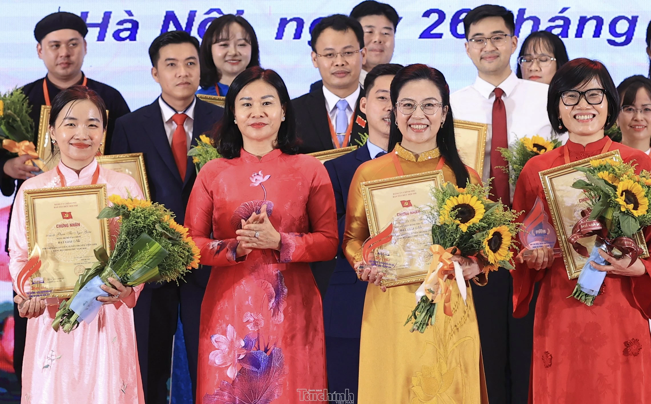 Đảng bộ Bộ Tài chính có 02 thí sinh đạt giải nhì hội thi Báo cáo viên, Tuyên truyền viên giỏi Đảng bộ Bộ Tài chính có 02 thí sinh đạt giải nhì hội thi Báo cáo viên, Tuyên truyền viên giỏi