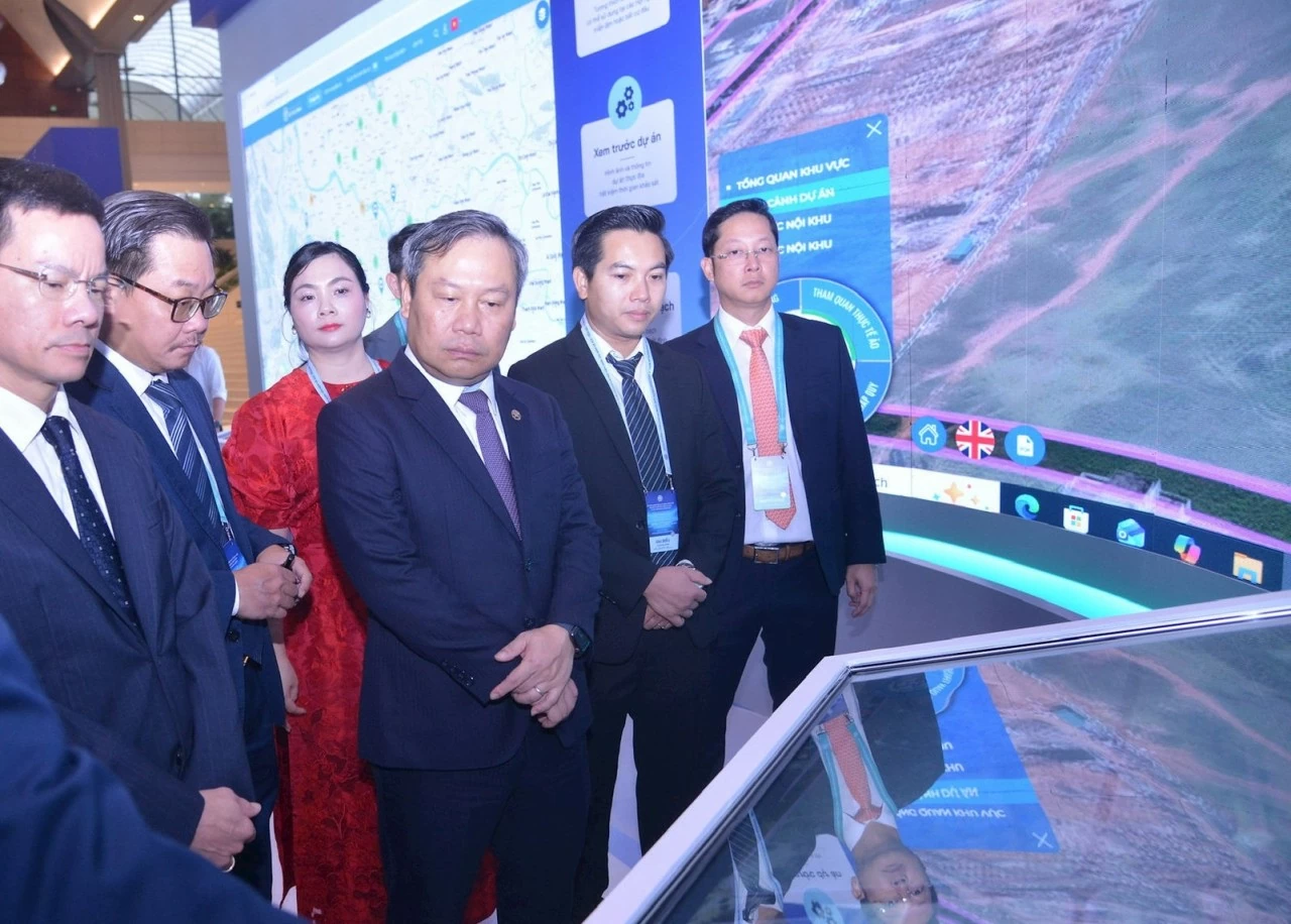 Hà Nội công bố 276 dự án kêu gọi đầu tư, mở không gian phát triển mới từ Quy hoạch Thủ đô tầm nhìn 100 năm Hà Nội công bố 276 dự án kêu gọi đầu tư, mở không gian phát triển mới từ Quy hoạch Thủ đô tầm nhìn 100 năm