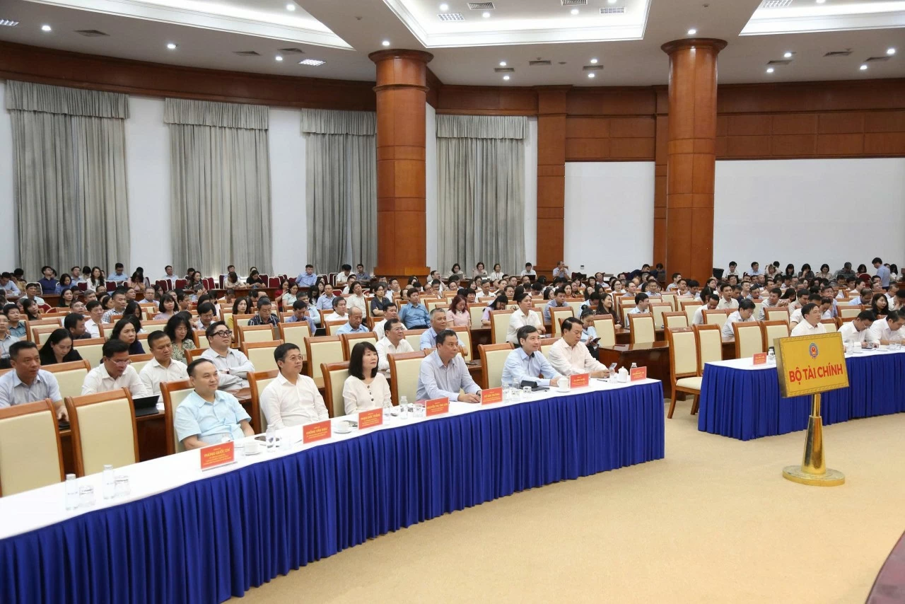 Hội nghị toàn quốc sơ kết 1 năm vận hành mô hình tổ chức tổng thể của hệ thống chính trị, mô hình chính quyền 3 cấp
