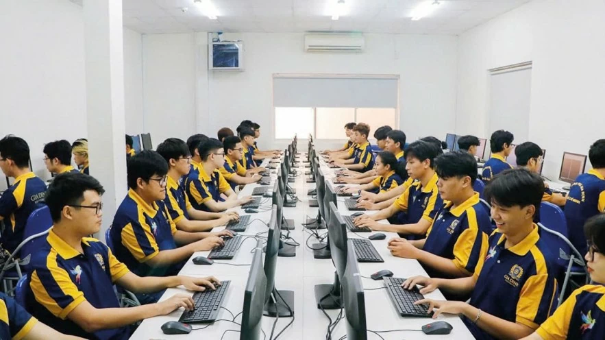 Gỡ nút thắt thể chế để doanh nghiệp công nghệ tăng tốc đầu tư