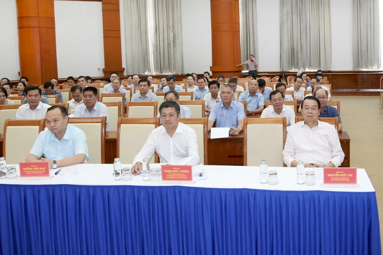 Hội nghị sơ kết 1 năm 6 tháng triển khai nghị quyết số 57/NQ/TW của Bộ Chính trị