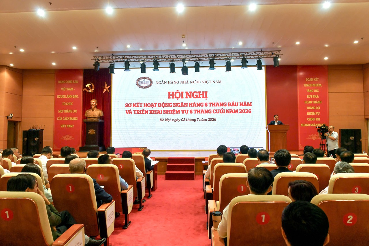 Hội nghị sơ kết hoạt động ngân hàng 6 tháng đầu năm Hội nghị sơ kết hoạt động ngân hàng 6 tháng đầu năm