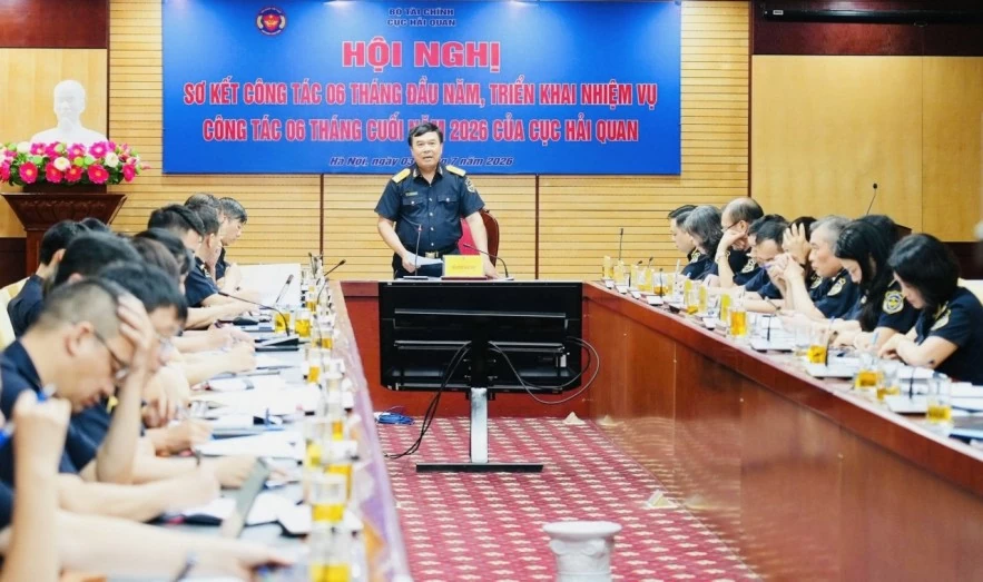 Hải quan tăng tốc cải cách, thu ngân sách đạt gần 265.000 tỷ đồng Hải quan tăng tốc cải cách, thu ngân sách đạt gần 265.000 tỷ đồng
