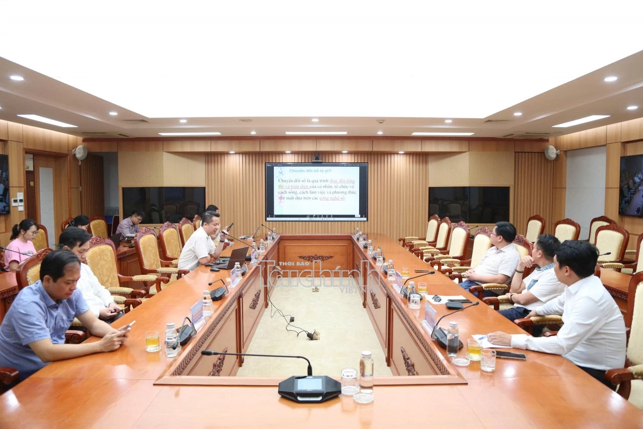 Bồi dưỡng kỹ năng số cho cán bộ, công chức, viên chức 34 đơn vị thuộc, trực thuộc Bộ Tài chính Bồi dưỡng kỹ năng số cho cán bộ, công chức, viên chức 34 đơn vị thuộc, trực thuộc Bộ Tài chính