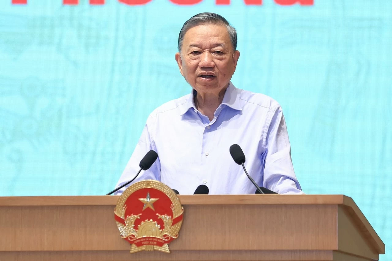 Toàn văn phát biểu chỉ đạo của Tổng Bí thư, Chủ tịch nước Tô Lâm tại phiên họp Chính phủ thường kỳ tháng 6/2026 và Hội nghị trực tuyến Chính phủ với các địa phương Toàn văn phát biểu chỉ đạo của Tổng Bí thư, Chủ tịch nước Tô Lâm tại phiên họp Chính phủ thường kỳ tháng 6/2026 và Hội nghị trực tuyến Chính phủ với các địa phương