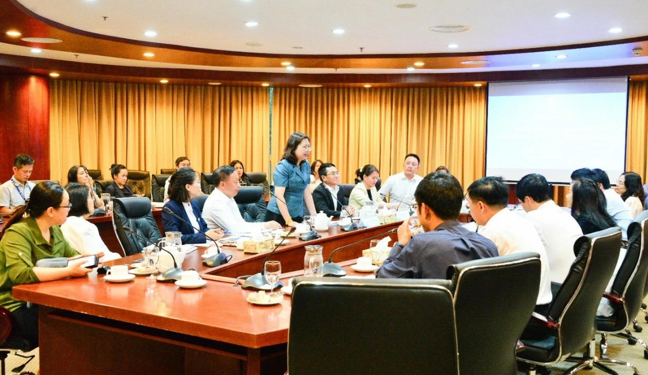 Khảo sát tình hình thực tiễn, phục vụ quá trình xây dựng Luật Chứng khoán sửa đổi tại HOSE