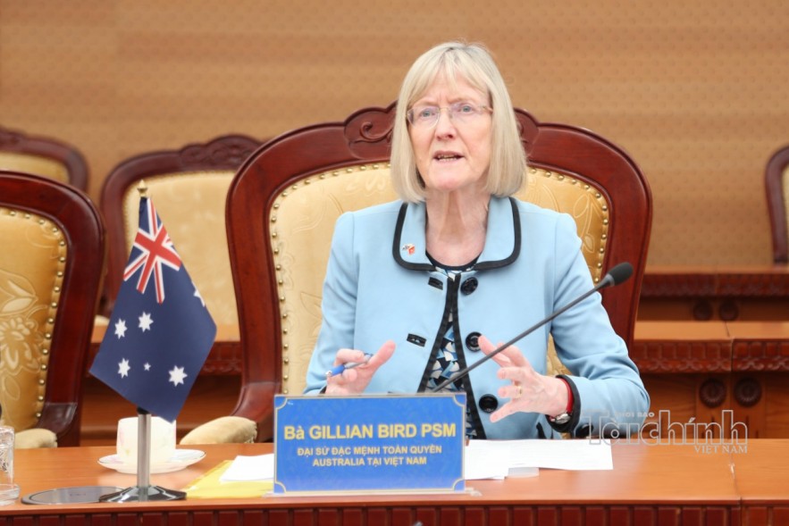 Bộ trưởng Ngô Văn Tuấn tiếp Đại sứ Australia tại Việt Nam Gillian Bird Bộ trưởng Ngô Văn Tuấn tiếp Đại sứ Australia tại Việt Nam Gillian Bird