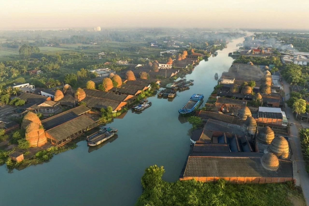 Theo dòng Cổ Chiên: Từ dòng sông mở cõi đến cách đô thị viết tiếp tương lai Theo dòng Cổ Chiên: Từ dòng sông mở cõi đến cách đô thị viết tiếp tương lai