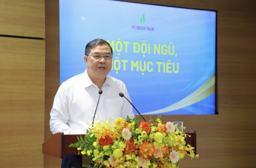 Petrovietnam đóng góp quan trọng vào ổn định kinh tế vĩ mô, bảo đảm các cân đối lớn của nền kinh tế Petrovietnam đóng góp quan trọng vào ổn định kinh tế vĩ mô, bảo đảm các cân đối lớn của nền kinh tế