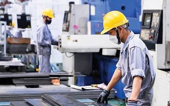 Hà Nội tăng trưởng GRDP 8,22%, đầu tư và doanh nghiệp bứt phá trong nửa đầu năm 2026