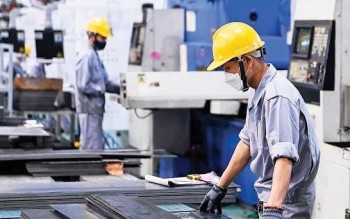 Hà Nội tăng trưởng GRDP 8,22%, đầu tư và doanh nghiệp bứt phá trong nửa đầu năm 2026