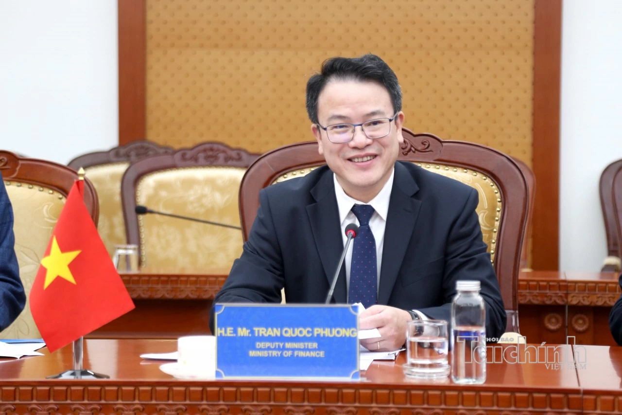 Thứ trưởng Trần Quốc Phương tiếp Đại sứ Nauy Hilde Solbakken nhân dịp Đại sứ kết thúc nhiệm kỳ tại Việt Nam Thứ trưởng Trần Quốc Phương tiếp Đại sứ Nauy Hilde Solbakken nhân dịp Đại sứ kết thúc nhiệm kỳ tại Việt Nam