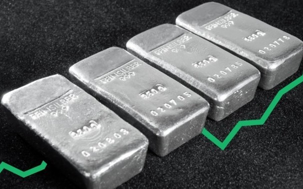 Ngày 13/7: Giá bạc trong nước và thế giới tiếp tục đi xuống