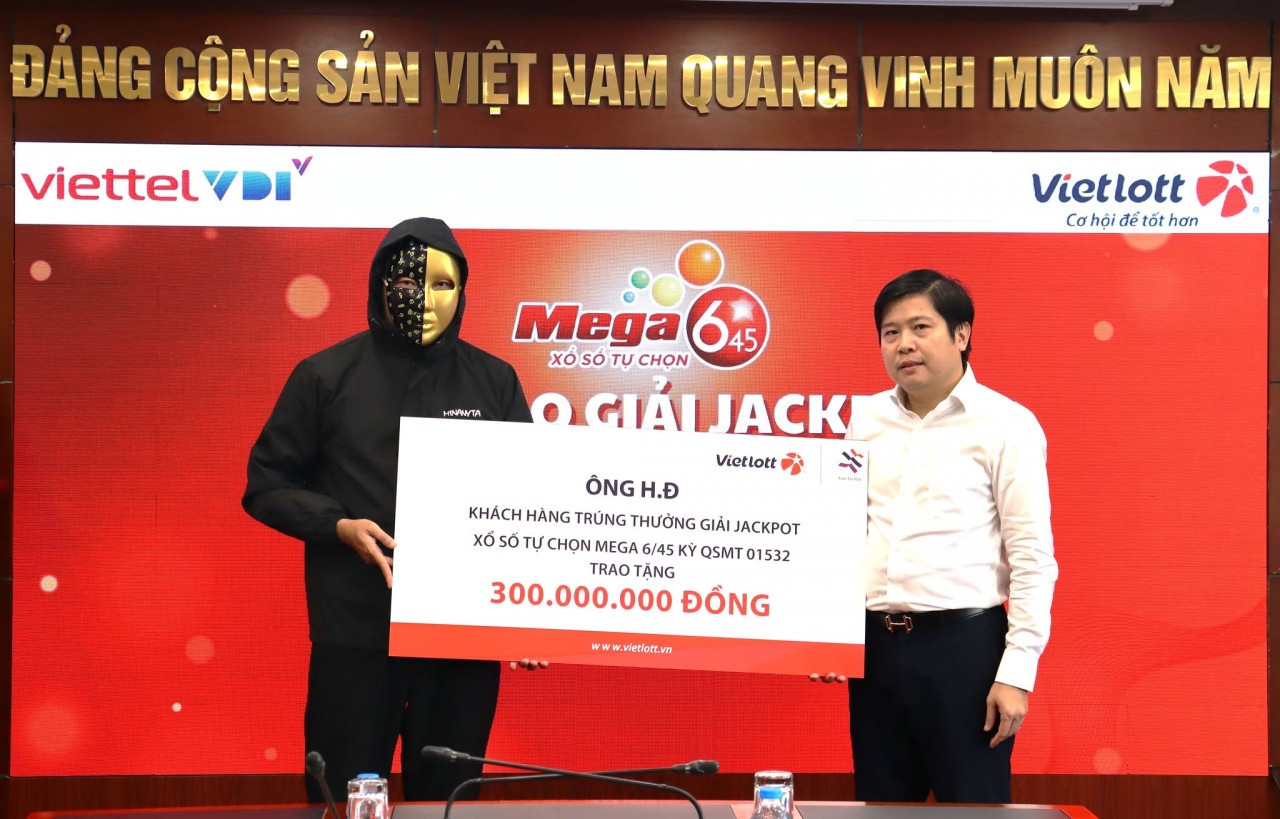 Cán bộ văn phòng tại Huế trúng Jackpot xổ số Mega 6/45 hơn 18,6 tỷ đồng