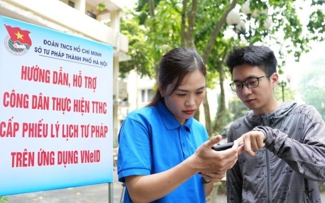 Hà Nội phát động đợt cao điểm 100 ngày thúc đẩy chuyển đổi số