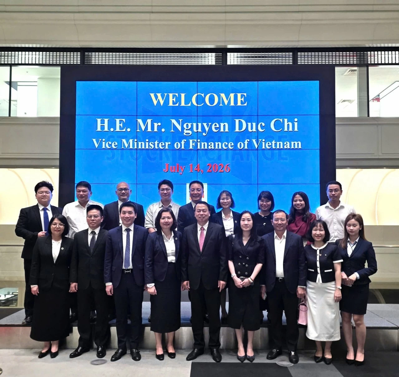 Bộ Tài chính Việt Nam trao đổi kinh nghiệm với Cơ quan Dịch vụ Tài chính Nhật Bản về phát triển thị trường chứng khoán