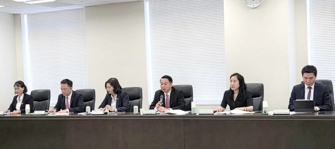Bộ Tài chính Việt Nam trao đổi kinh nghiệm với Cơ quan Dịch vụ Tài chính Nhật Bản về phát triển thị trường chứng khoán