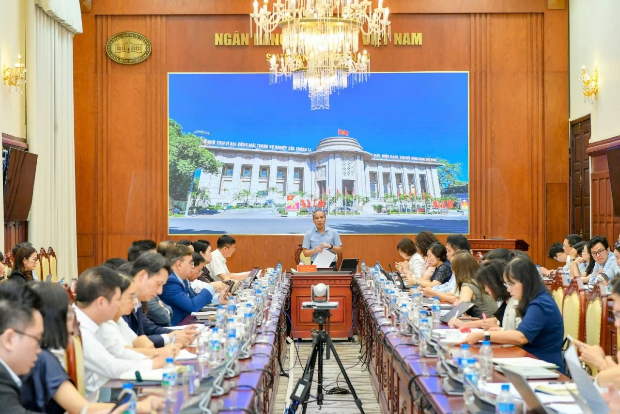 Khẩn trương thay thế Thông tư số 22/2019/TT-NHNN, triển khai lộ trình Basel III toàn hệ thống ngân hàng