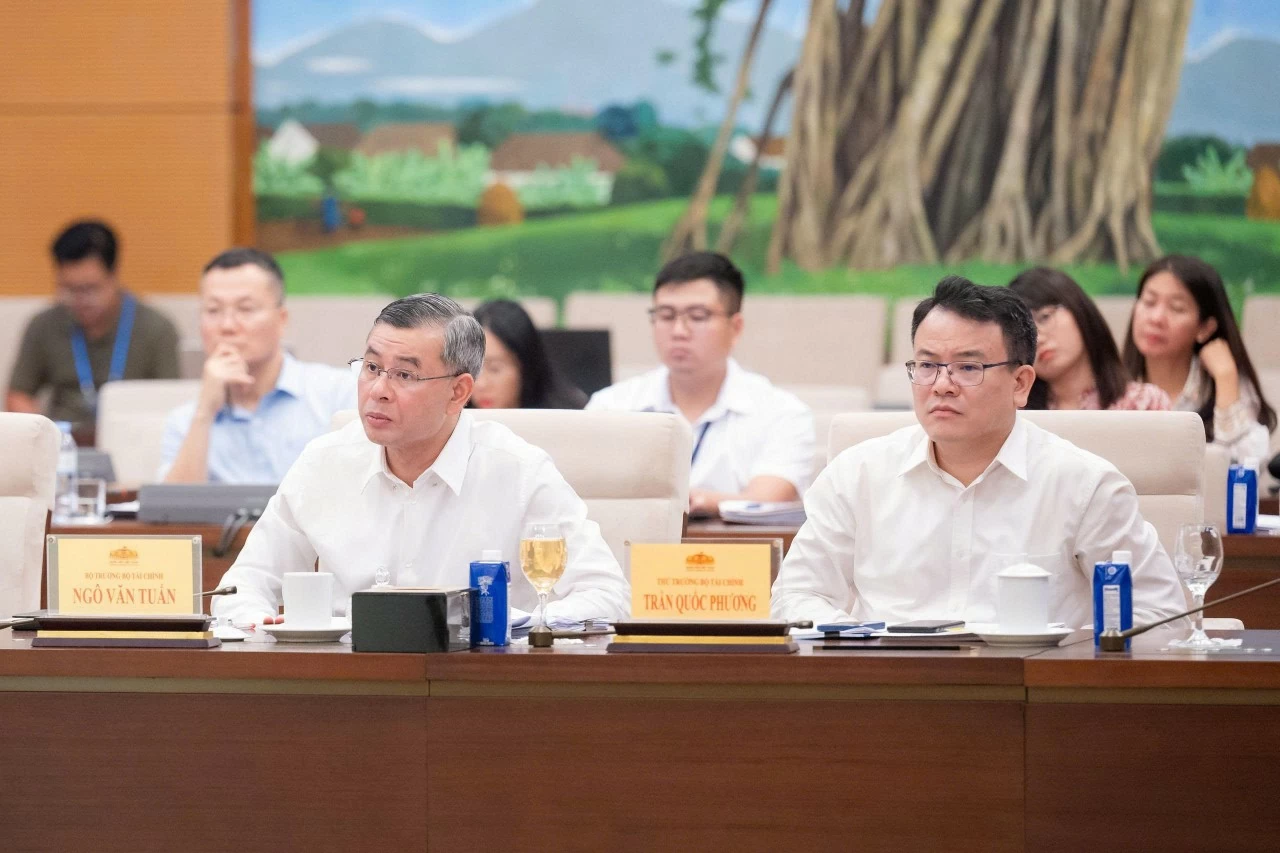 Cắt giảm, sửa đổi Danh mục ngành, nghề đầu tư kinh doanh có điều kiện