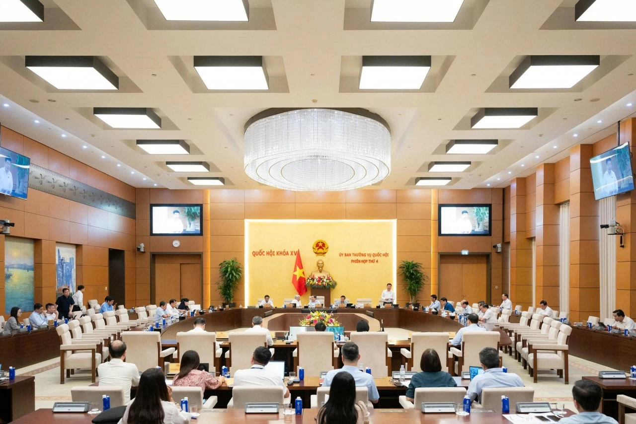 Cắt giảm, sửa đổi Danh mục ngành, nghề đầu tư kinh doanh có điều kiện