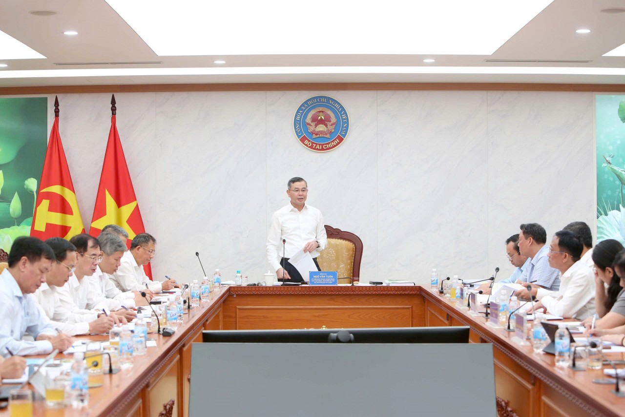 Bộ trưởng Ngô Văn Tuấn giao 7 nhiệm vụ trọng tâm cho Bảo hiểm xã hội Việt Nam
