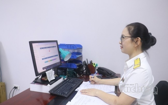 Chuyển từ "quản lý rủi ro" sang "quản lý tuân thủ và quản lý rủi ro” trong quản lý thuế