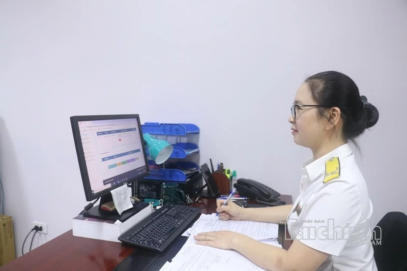 Chuyển từ 