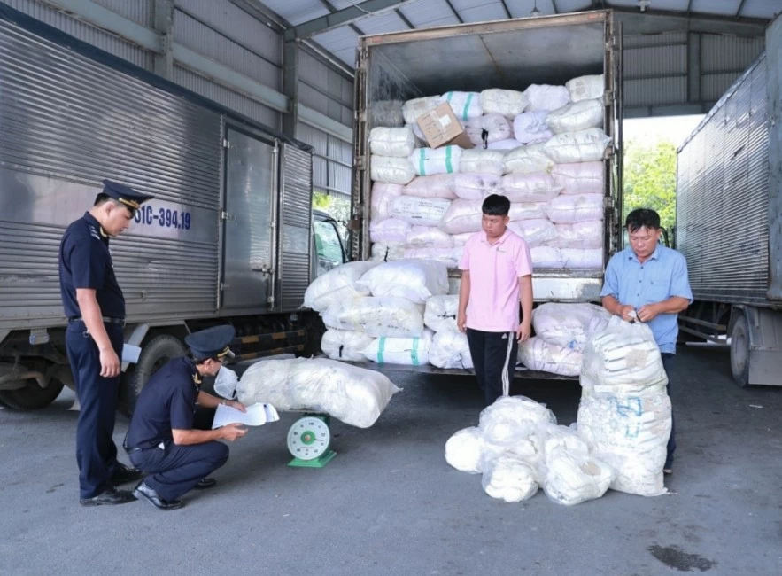 Thống nhất địa điểm đăng ký tờ khai mua bán giữa doanh nghiệp chế xuất và nội địa