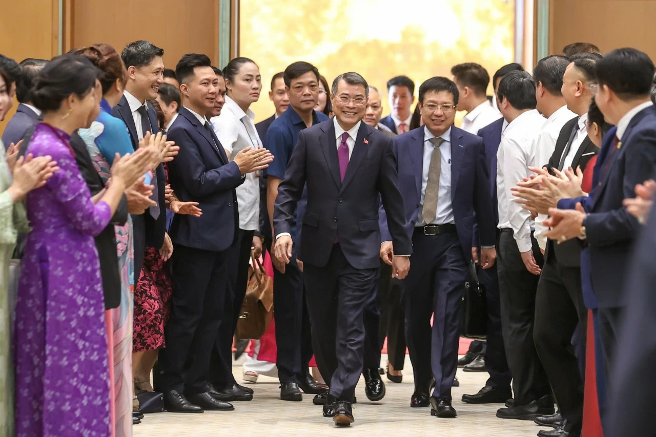 Thủ tướng Lê Minh Hưng: Phát triển doanh nghiệp là yêu cầu có ý nghĩa chiến lược quốc gia