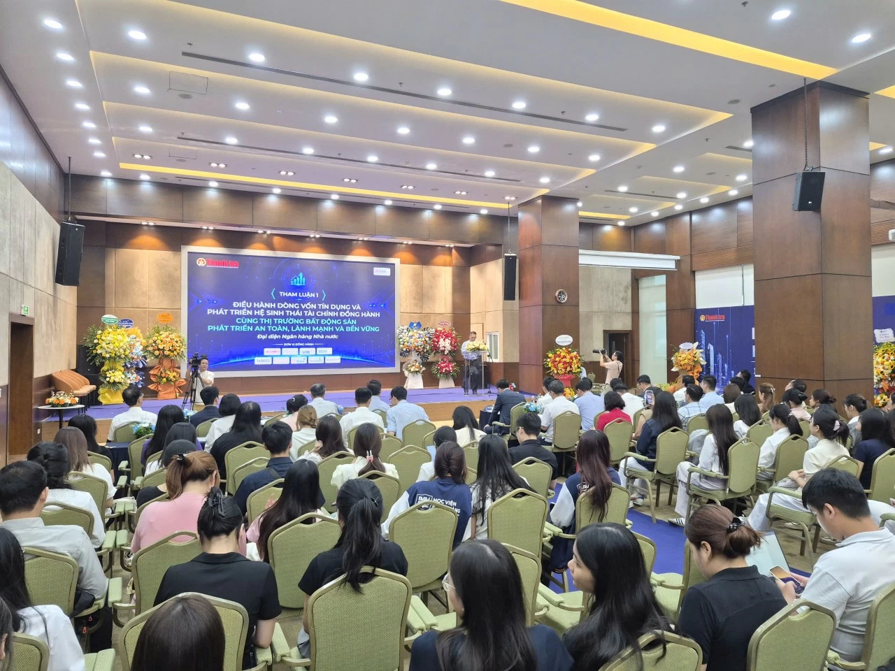 định hưởng tín dụng bất động sản