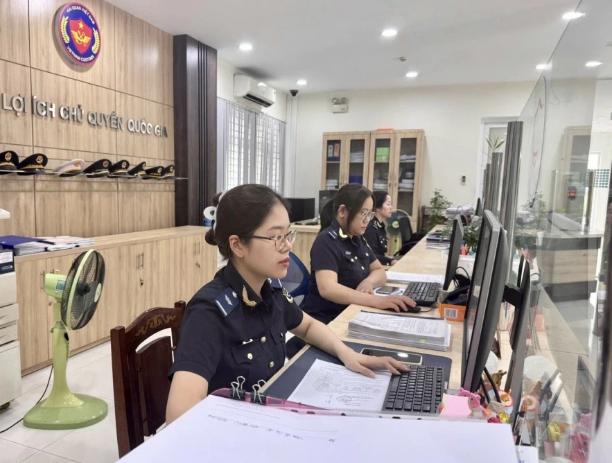 Hải quan khu vực XII tăng tốc chuyển đổi số, nâng chất lượng phục vụ doanh nghiệp