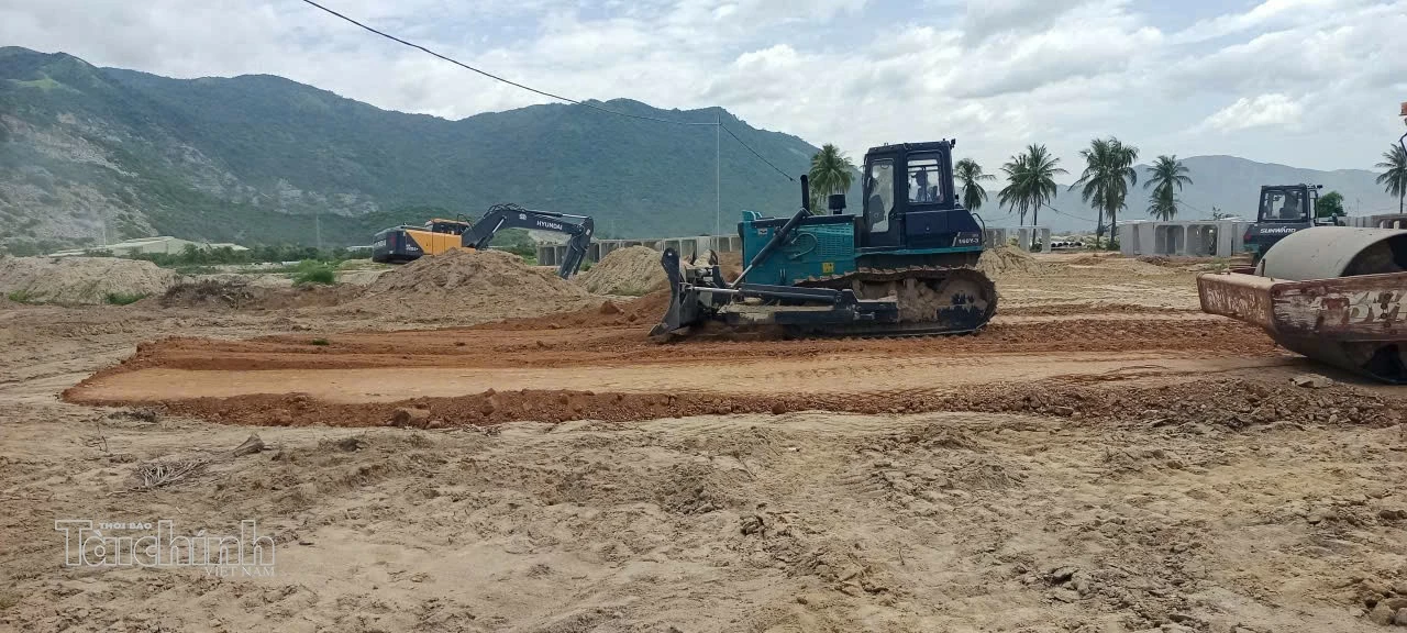 Kho bạc Nhà nước Khu vực XIV: Tăng tốc giải ngân nhưng không nới lỏng kiểm soát Kho bạc Nhà nước Khu vực XIV: Tăng tốc giải ngân nhưng không nới lỏng kiểm soát