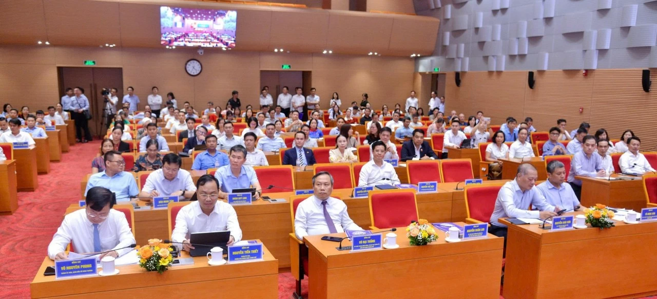 Hà Nội đặt mục tiêu khai thác hiệu quả ba động lực tăng trưởng: Sản xuất, tiêu dùng và xuất khẩu
