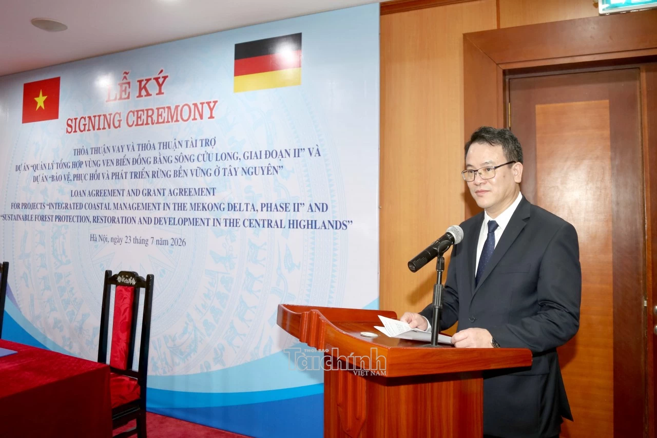 Bộ Tài chính và KfW ký thỏa thuận vay và viện trợ hơn 60 triệu EUR cho 2 dự án ứng phó biến đổi khí hậu và bảo vệ rừng